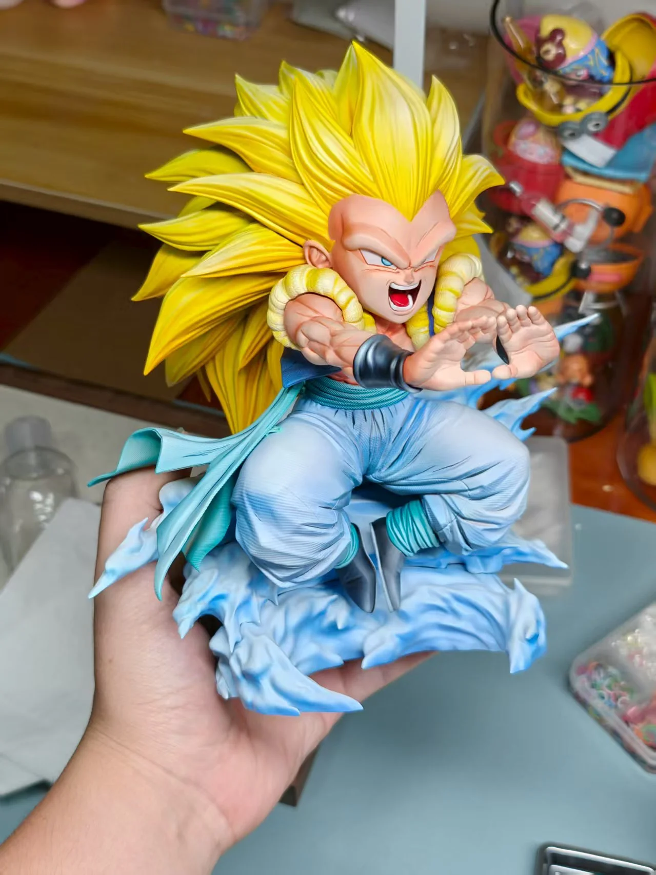 Thumbnail 3